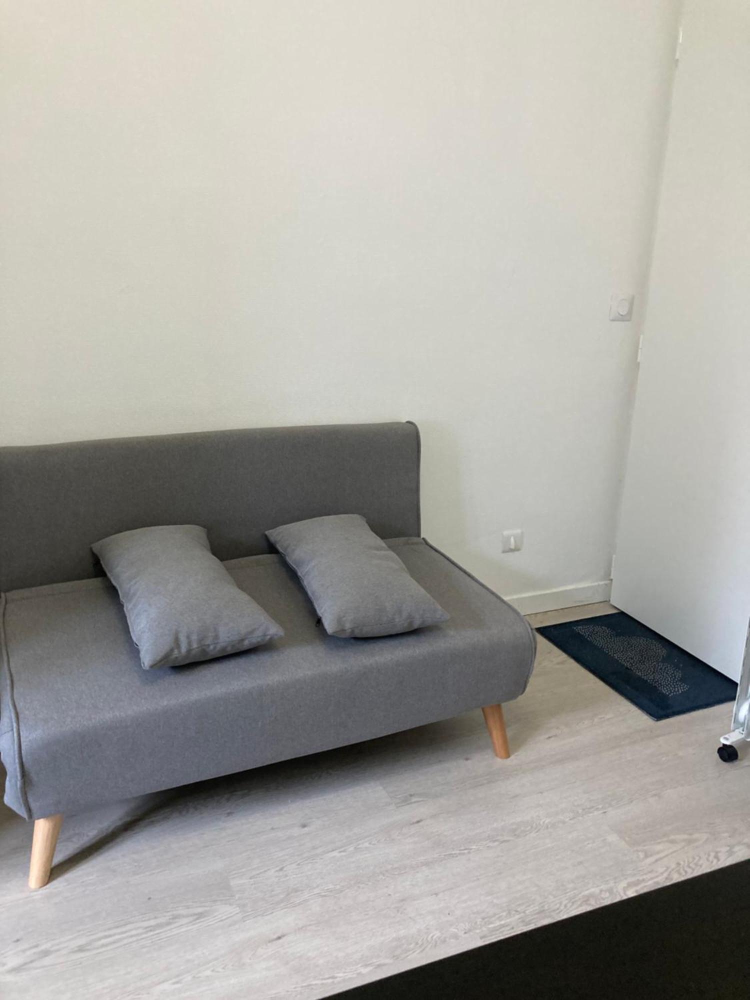 17 Apartment
