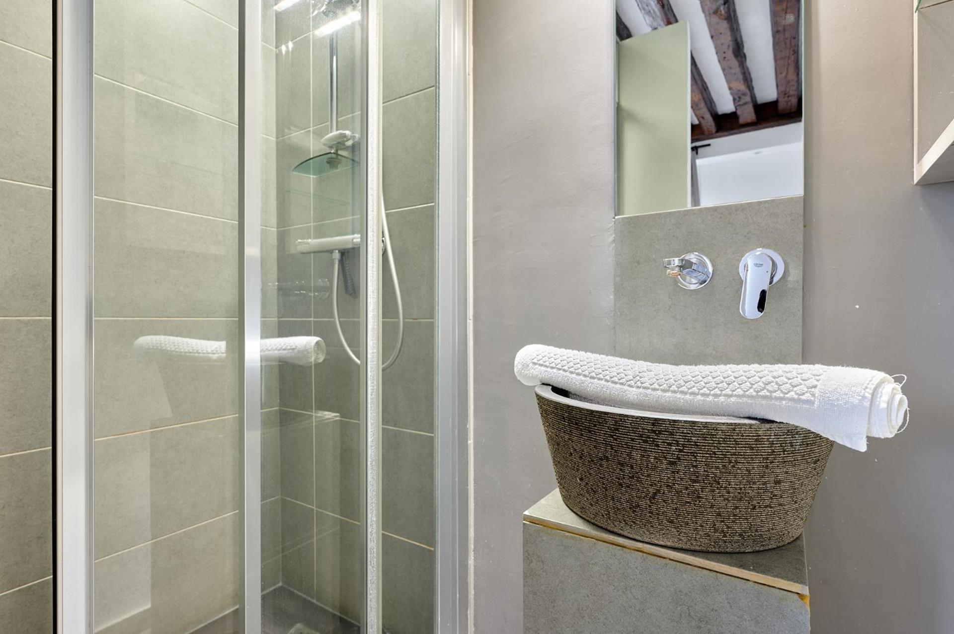 Center Of By Prestige Apartment Paris