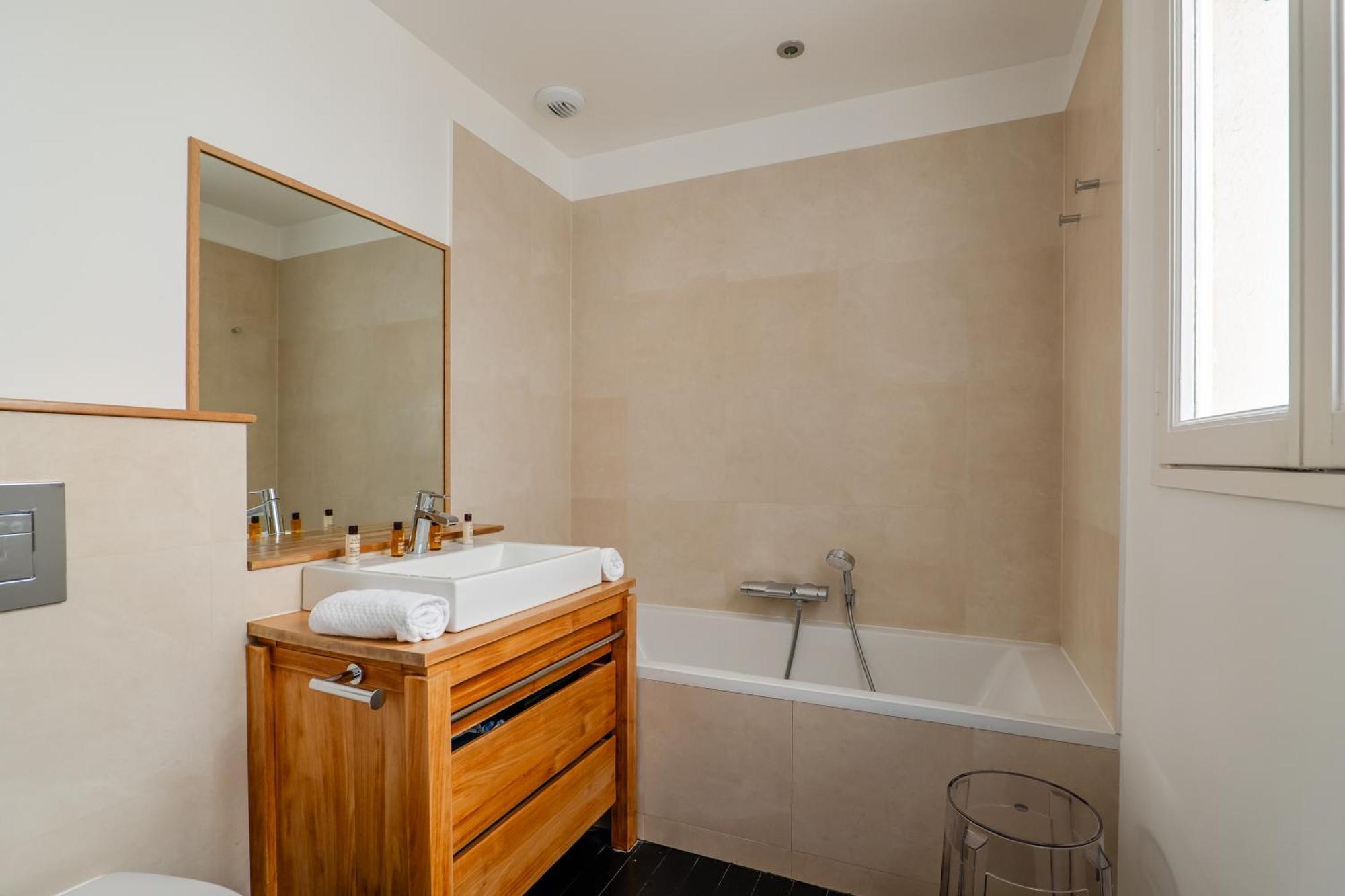 Veeve - Artistic Elevation Appartement Paris