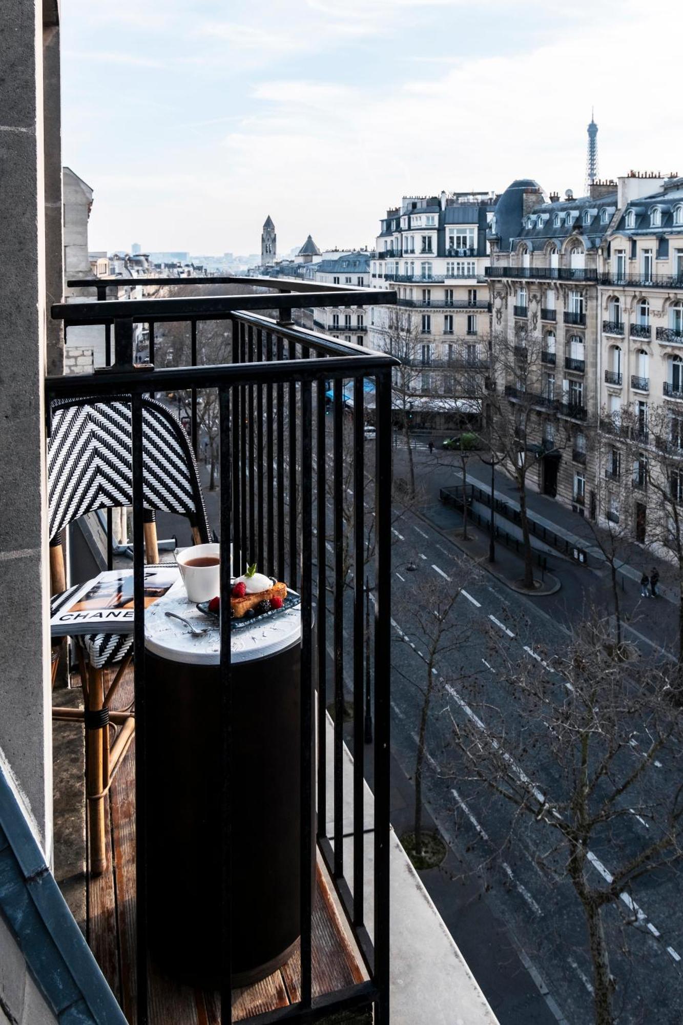 Grand Champs-elysees Paris