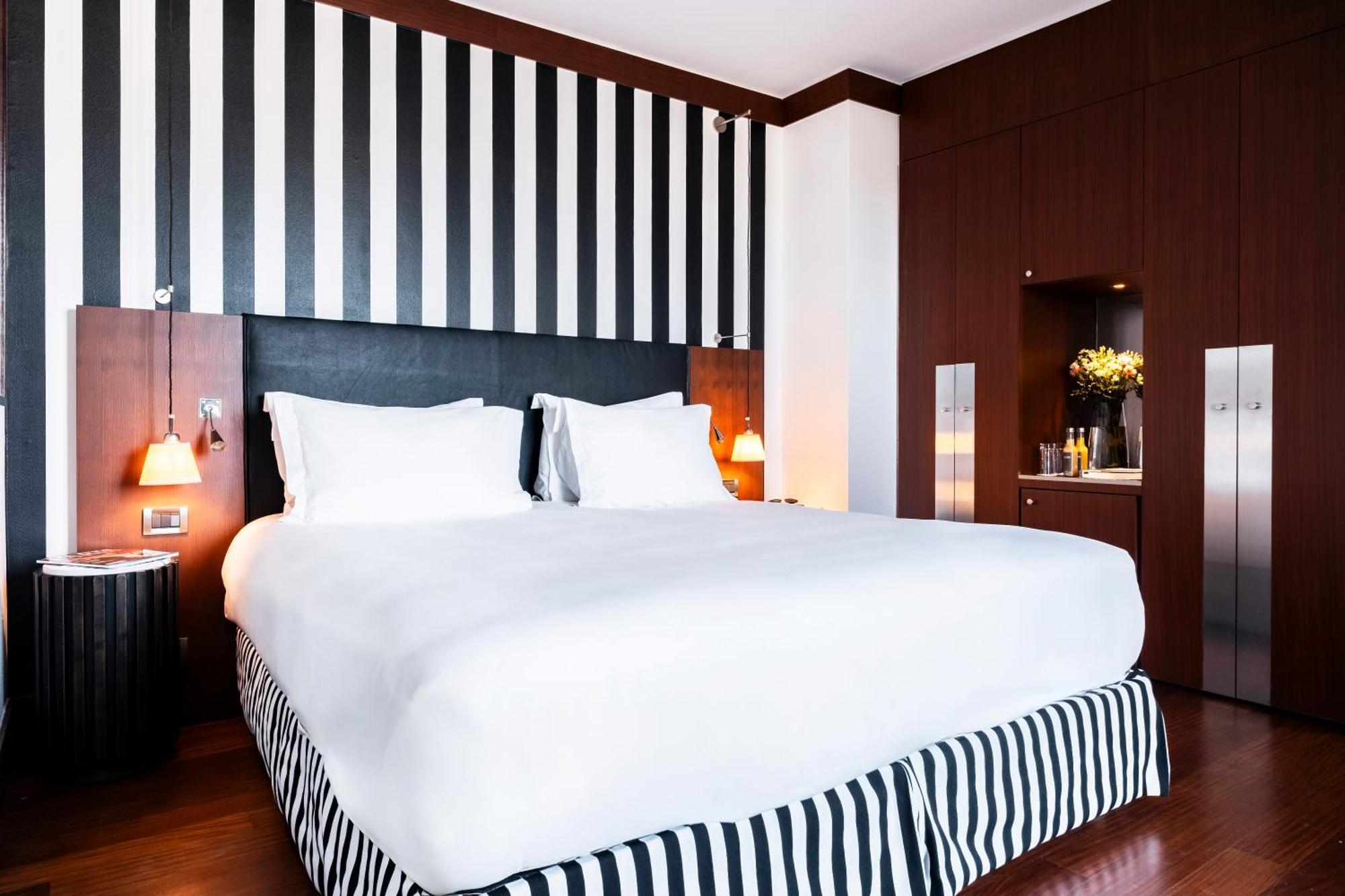 Grand Champs-elysees Hotel Paris