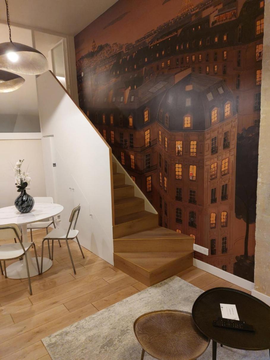 Centre - At Apartment