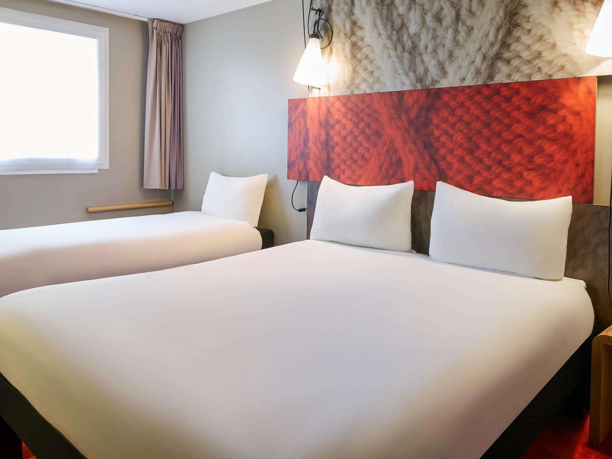 Ibis Canal Saint Martin 3*