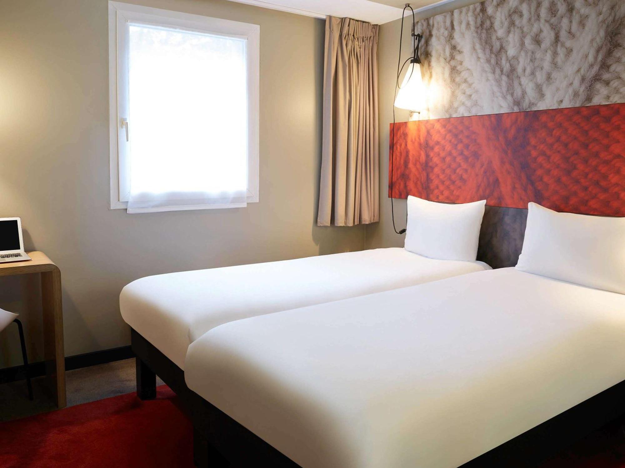 Ibis Canal Saint Martin Paris