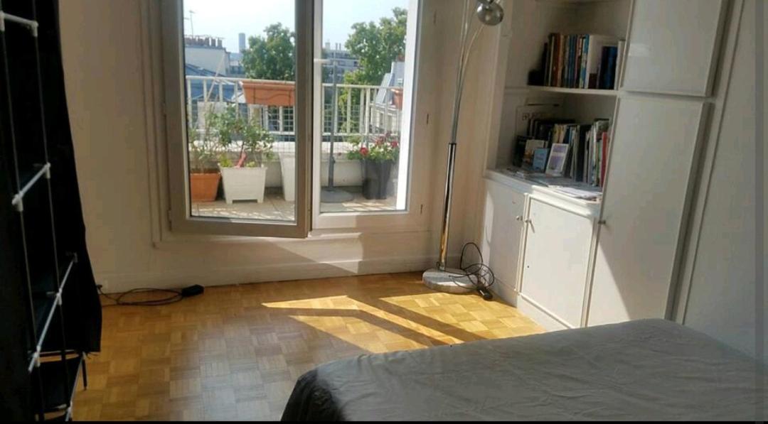 Apartment Floor & Terrace With View