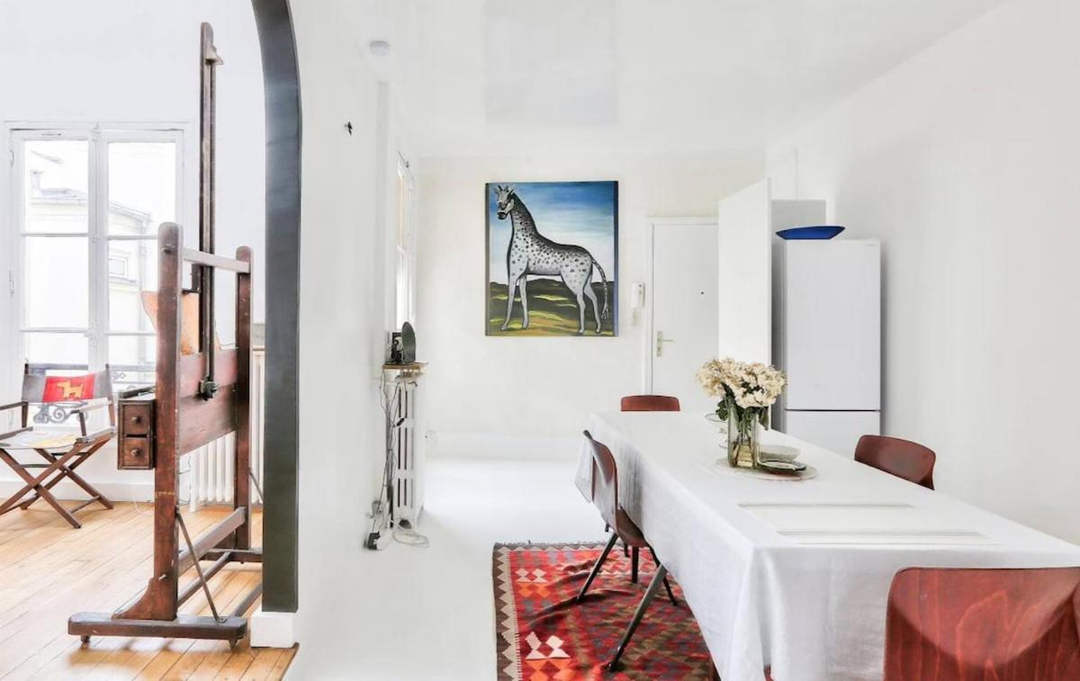 On Rue Pierre Fontaine Apartment *