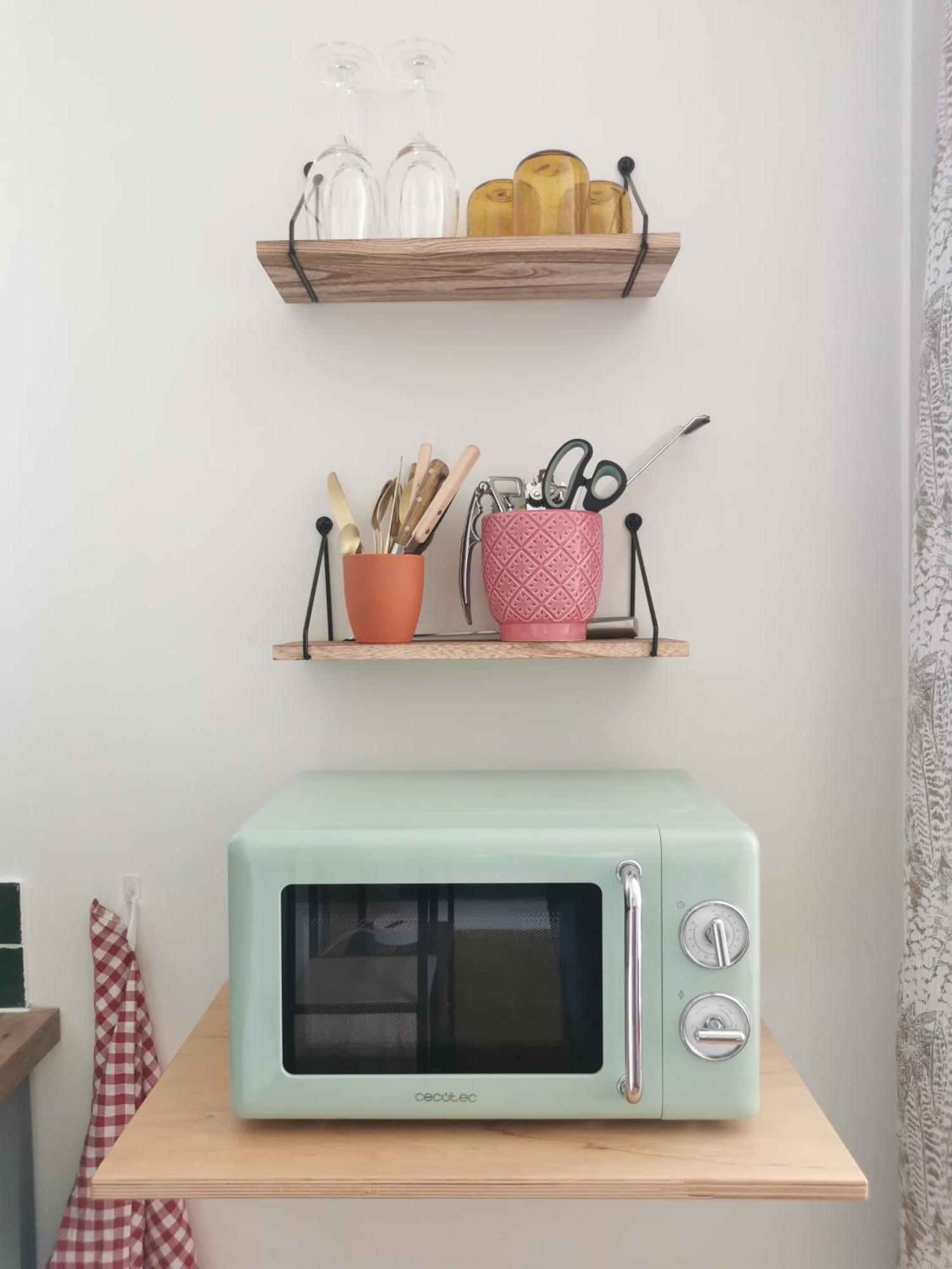 Lovely And Bright In Montmartre Apartment *
