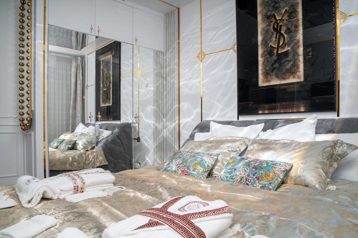 Luxury 2bedrooms Arc De Triomphe Apartment *