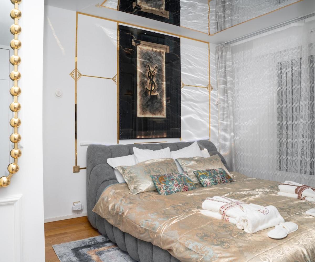 Luxury 2bedrooms Arc De Triomphe Paris