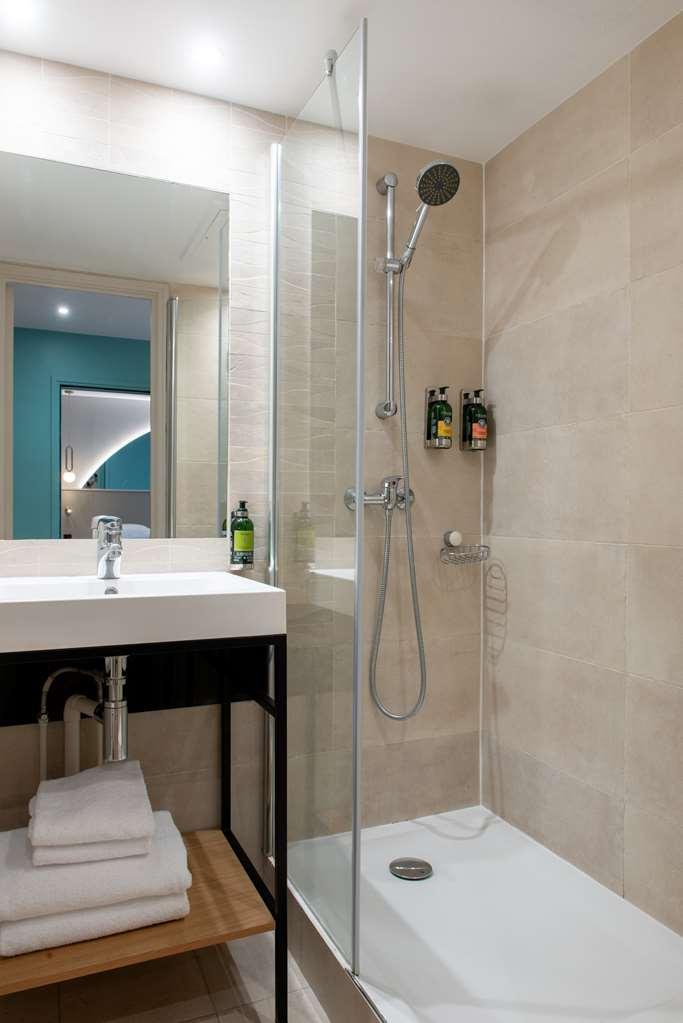 Hotel Arc Elysées 3*
