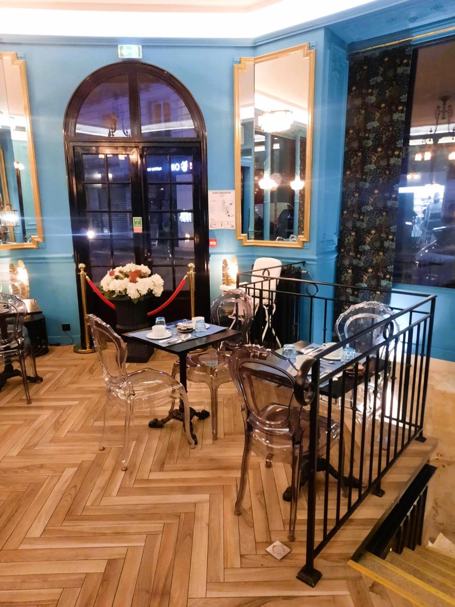 Peyris Opera