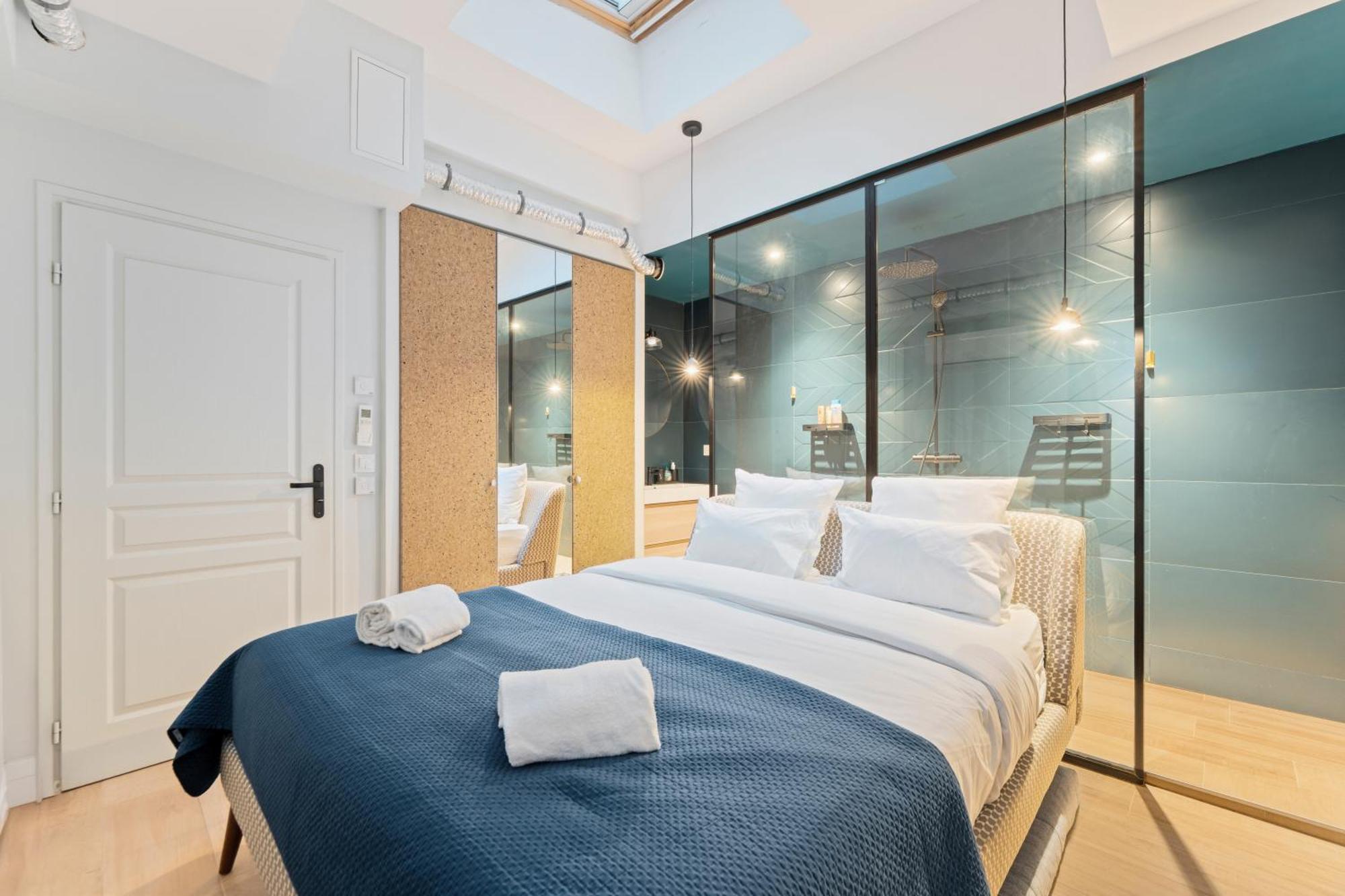 Apartment Eiffel Tower - 4 Bedrooms Like A Paris