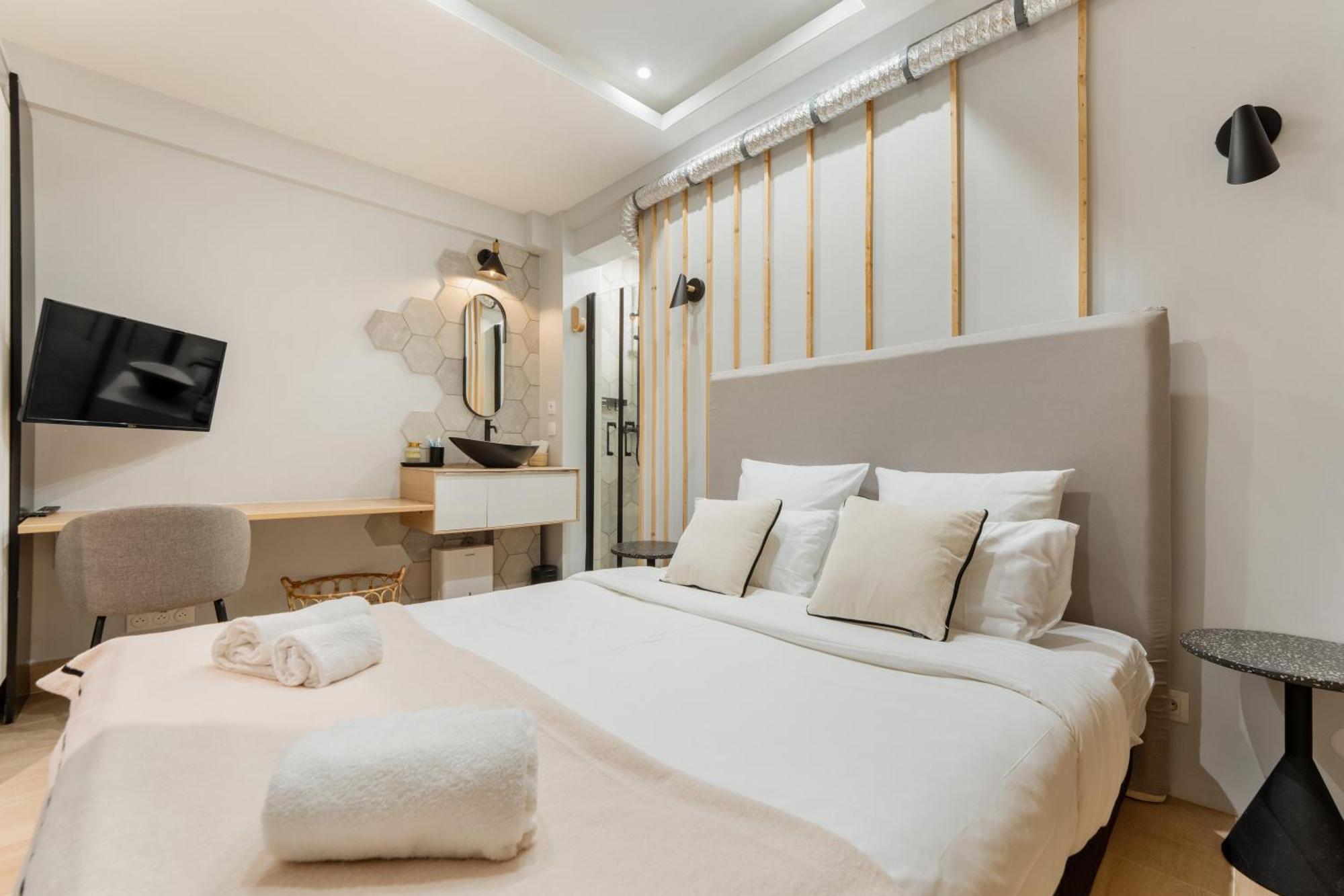 Eiffel Tower - 4 Bedrooms Like A Apartment *