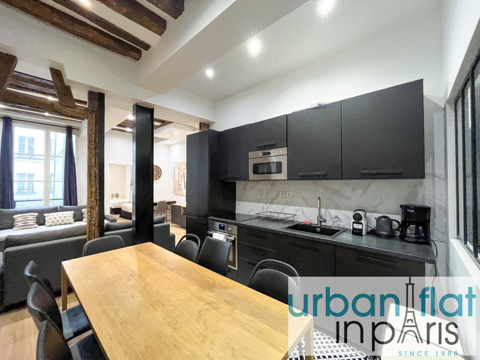 Urban Flat 67 - Spacious Parisian Flat In Appartement