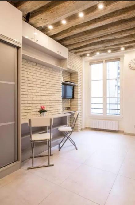 Apartment 501 Simon - Superb Marais District
