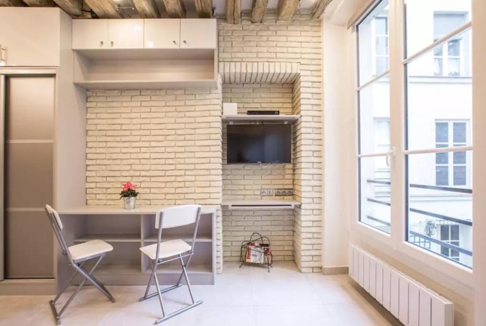Apartment 501 Simon - Superb Marais District *