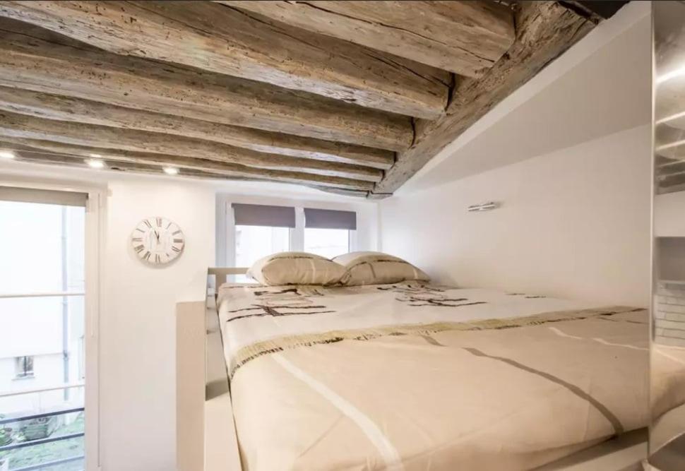 501 Simon - Superb Marais District * Paris