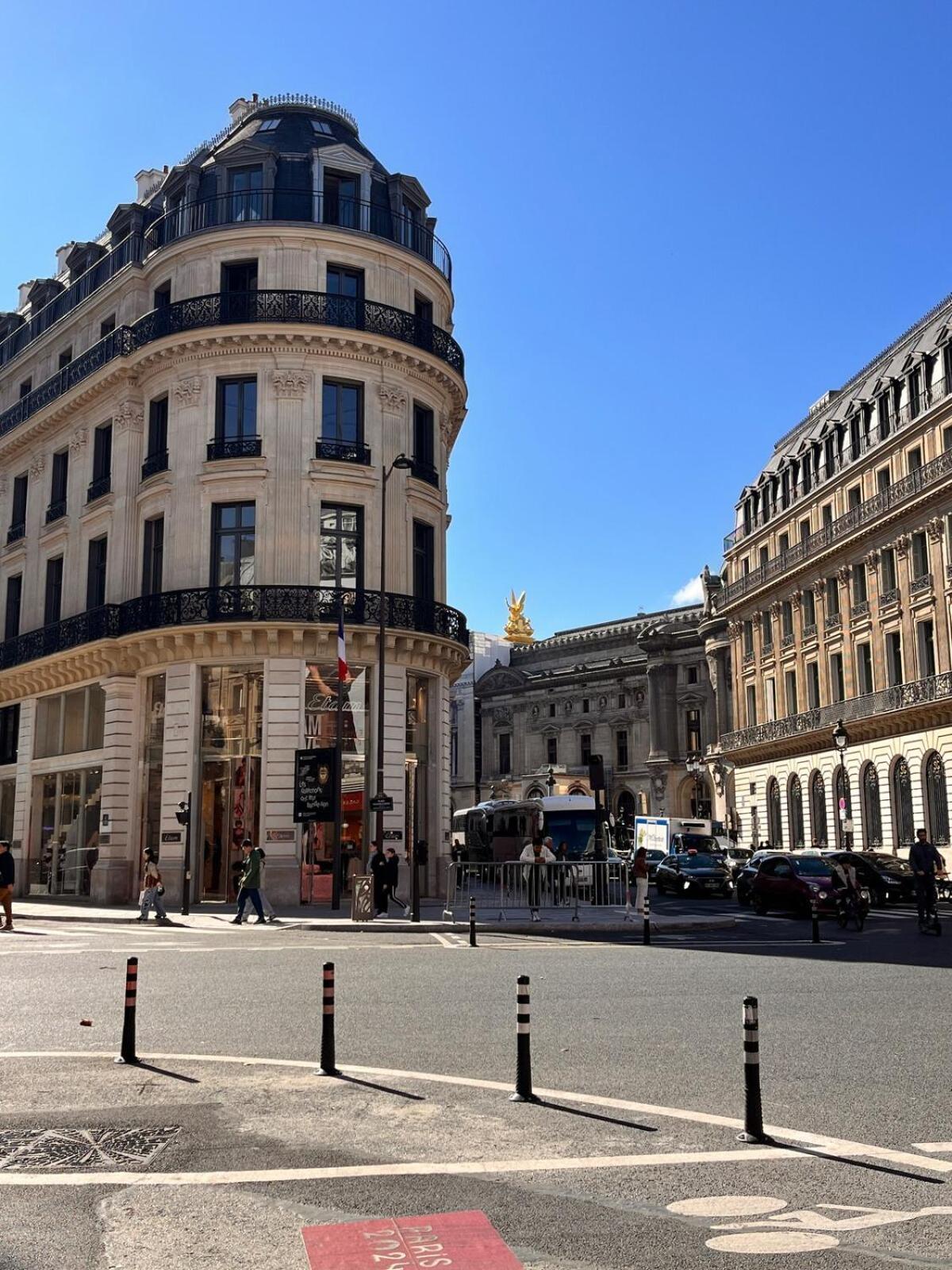 Apartment Opera Garnier Paris
