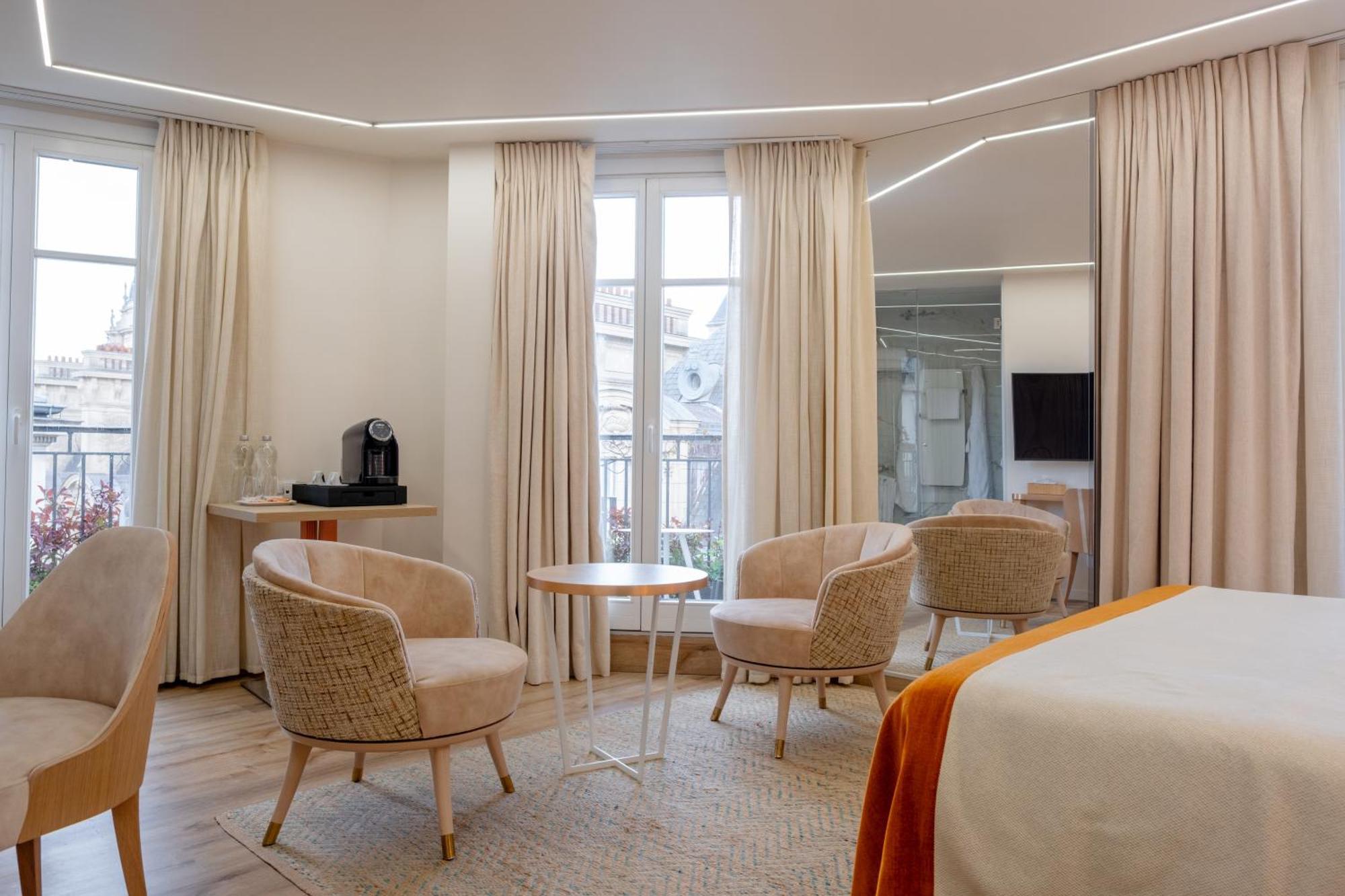 Grand Saint Michel 4* Paris