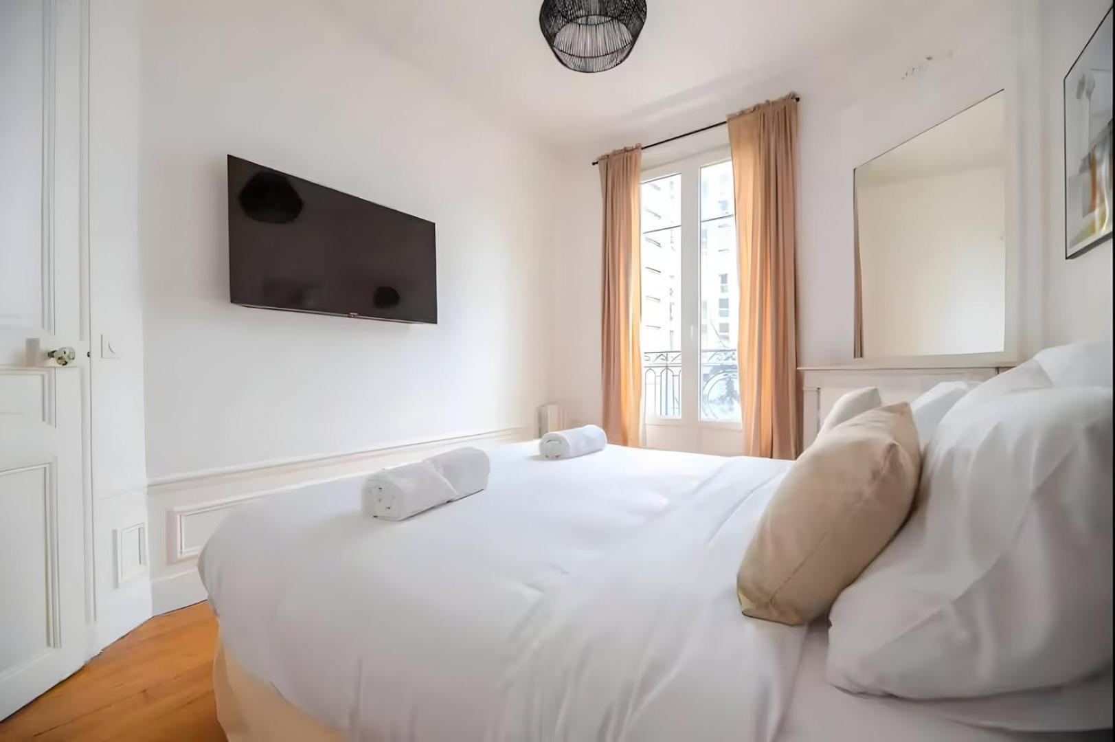 Apartment Tbs 319 - Superb With Eiffel Tower View