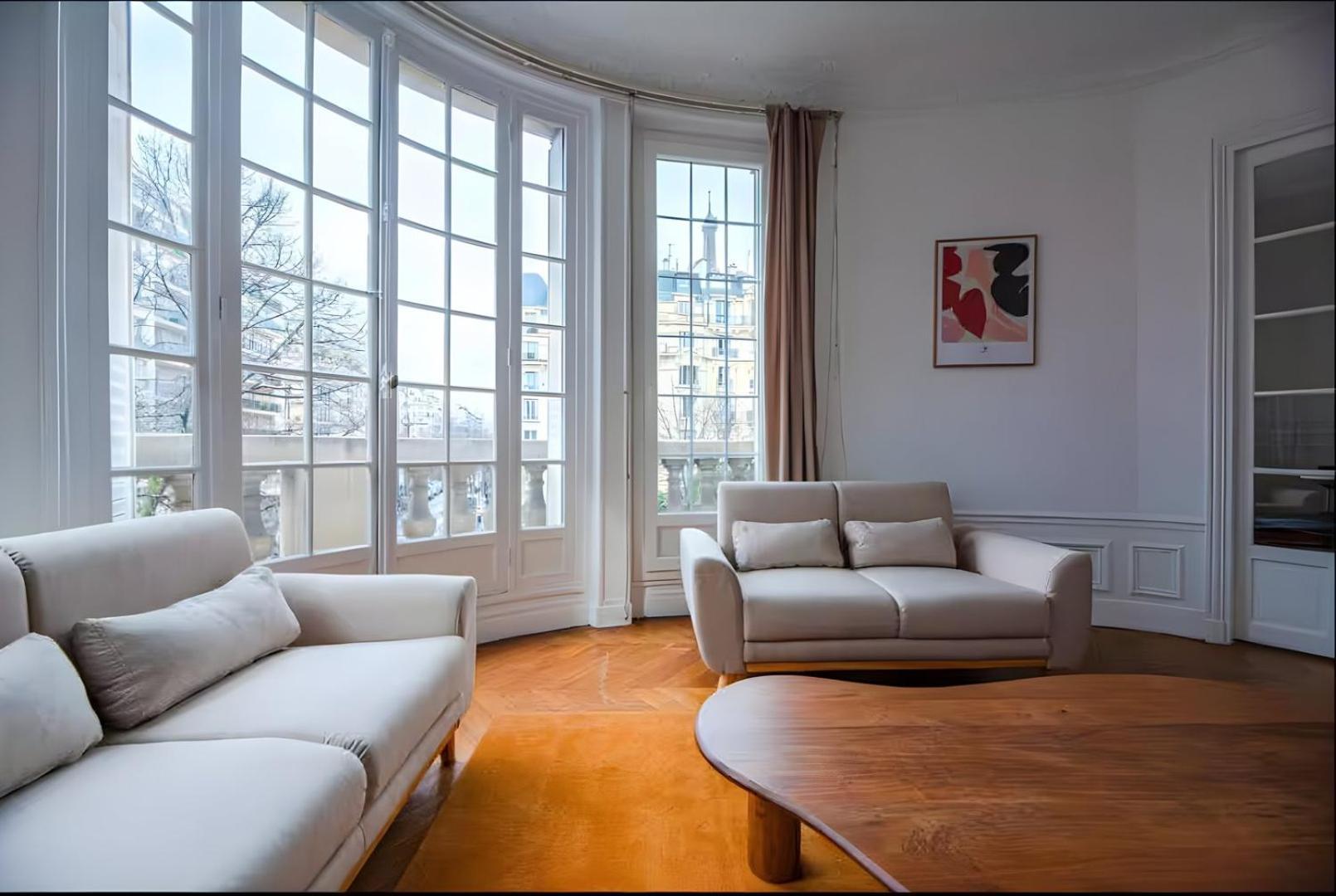 Apartment Tbs 319 - Superb With Eiffel Tower View *