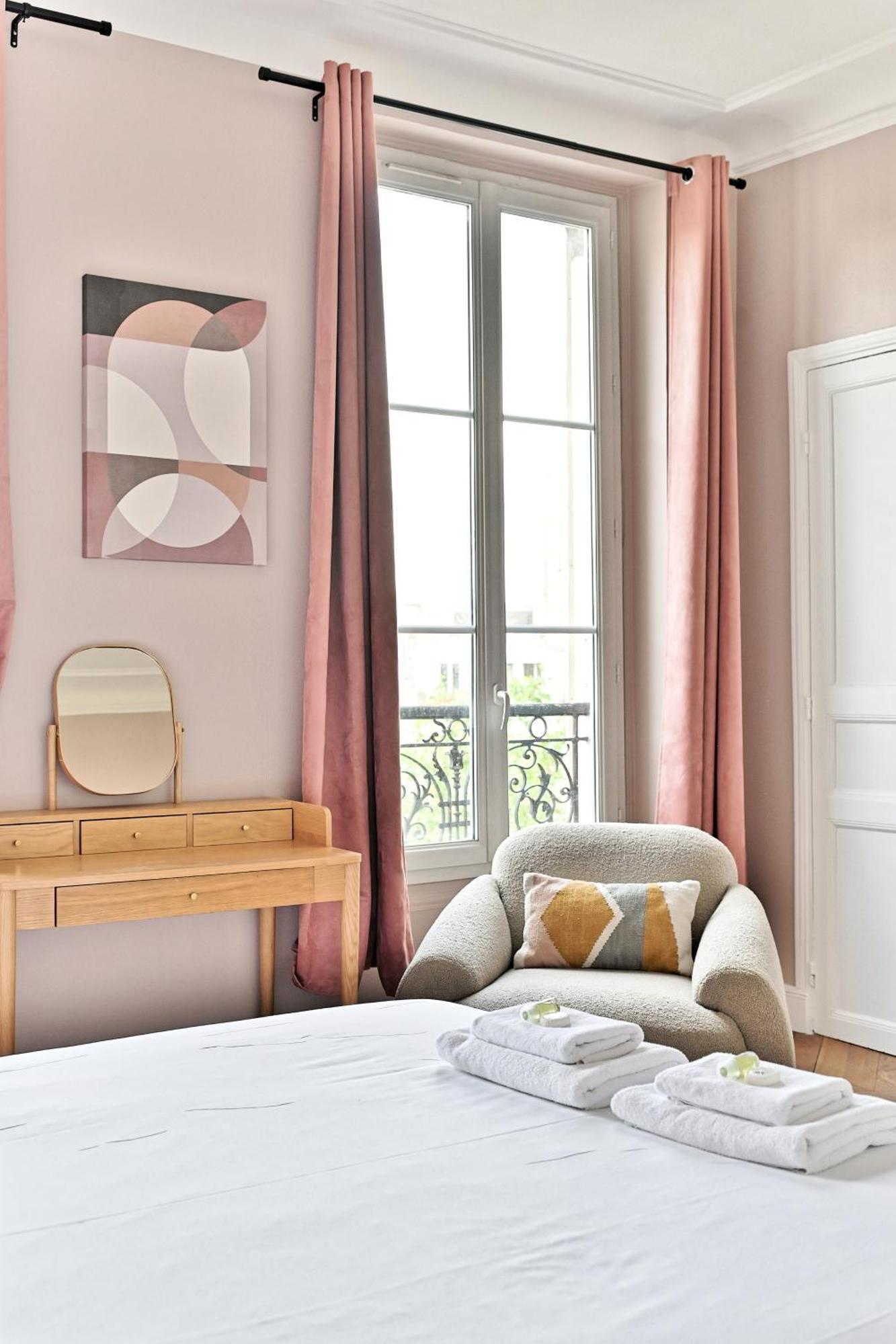 Spacieux 4 Pres De Bastille Apartment