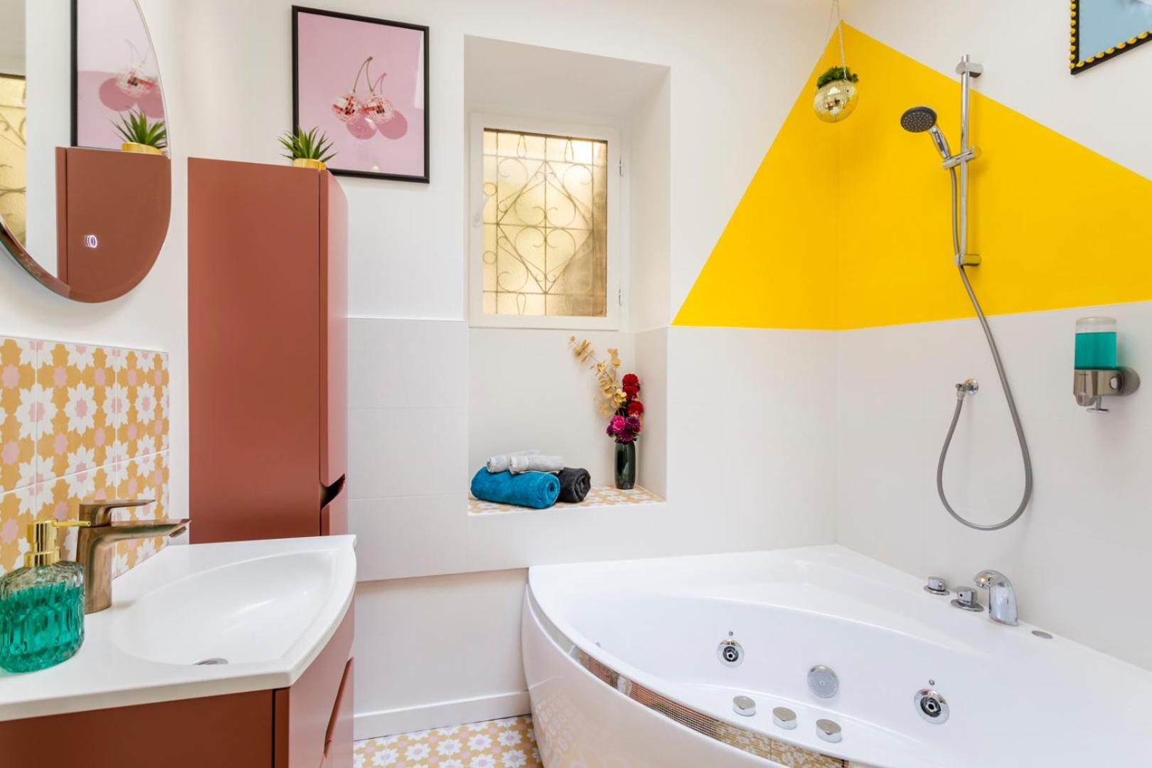 Apartment Relais Cocorico - Town House 4 Private Suites, Ac Cinema Gym & Sauna *