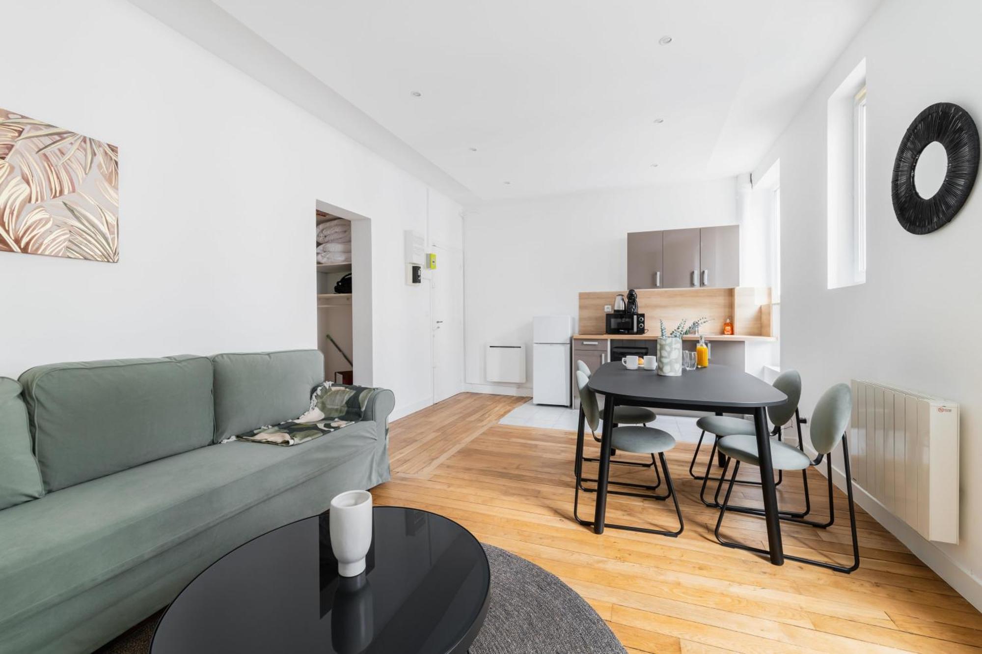 60m2 Refait A Neuf - 12 - 4p Paris