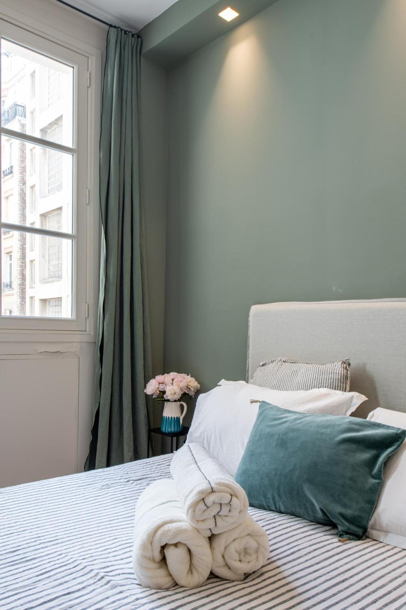 Arc De Triomphe - Luxury 1 Bedroom