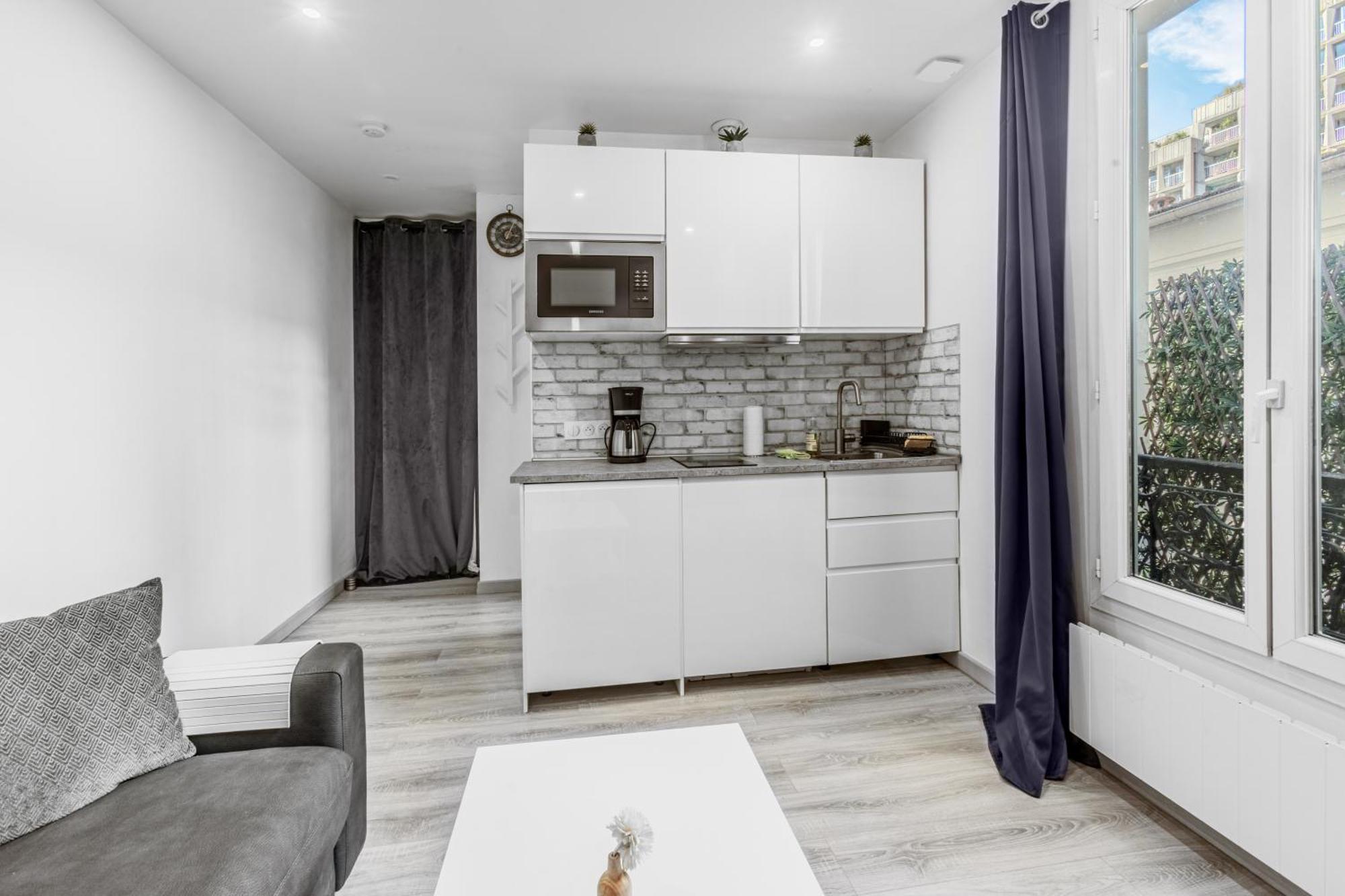 Orteaux - Cosy Proche Pere Lachaise Apartment *
