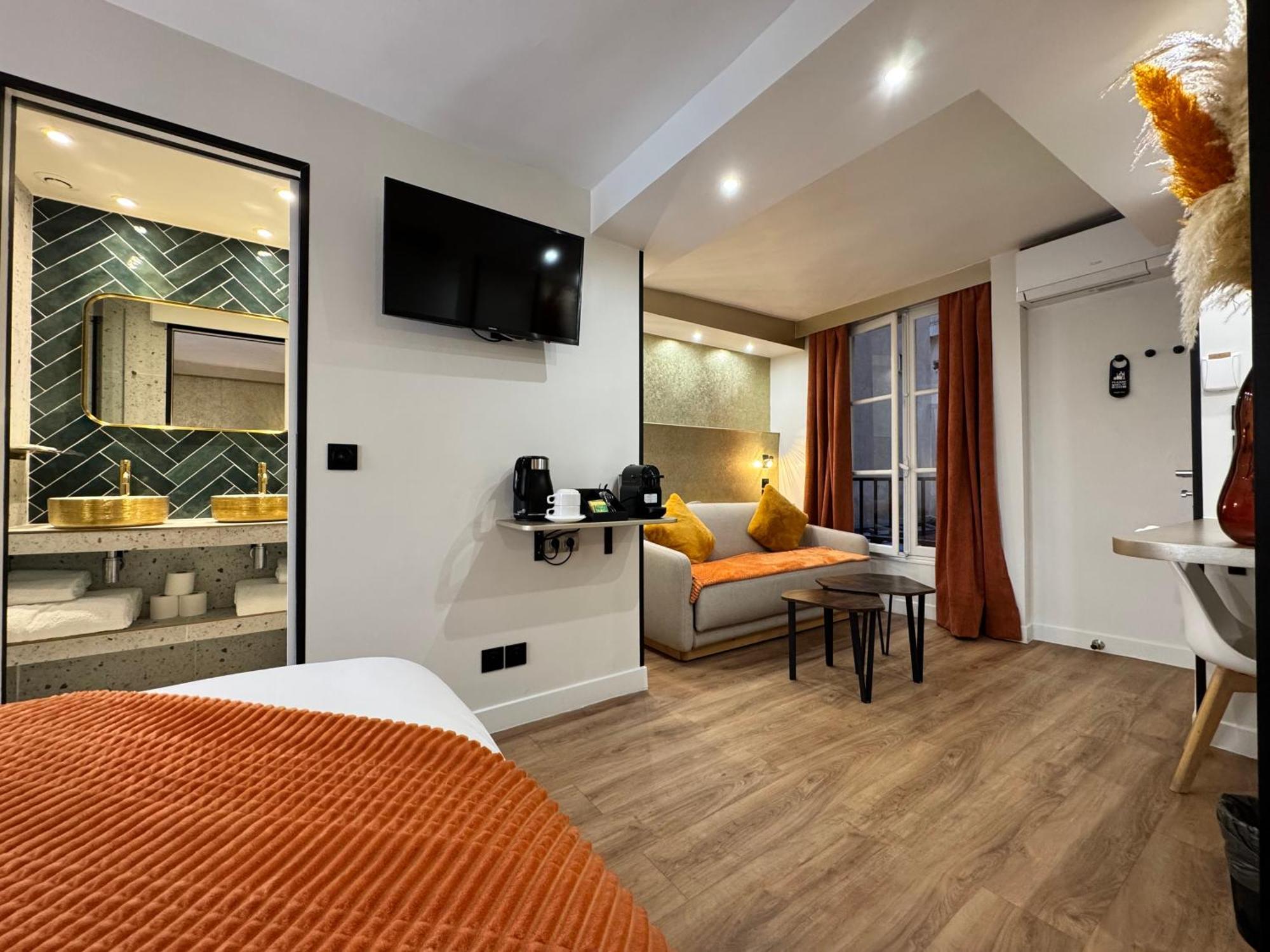 Hotel Nation Montmartre Paris