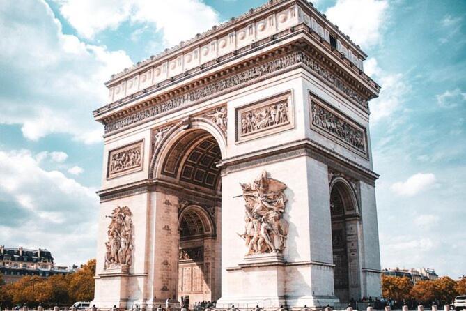 Luxury - Champs Elysees Apartment Paris