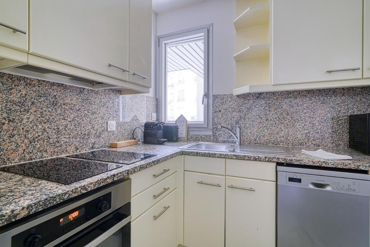 Spacious & Cozy - Trocadero Passy Apartment