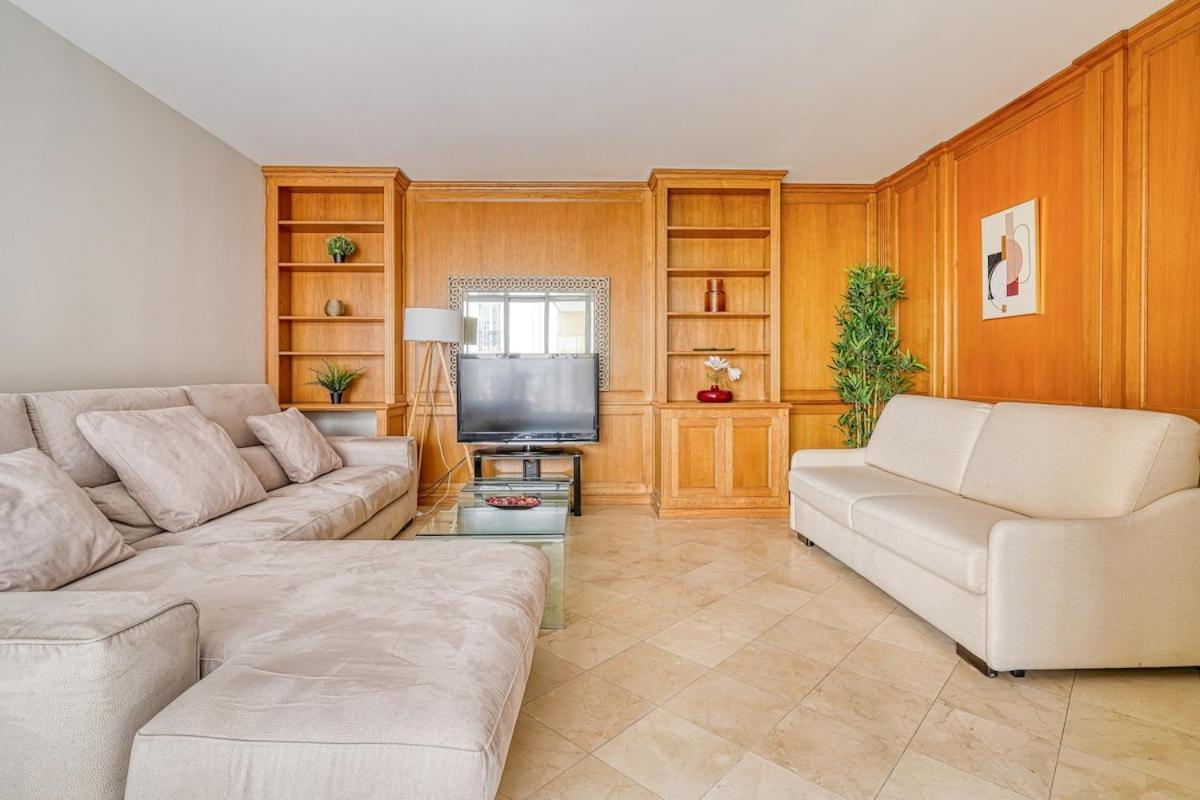 Spacious & Cozy - Trocadero Passy Apartment Paris