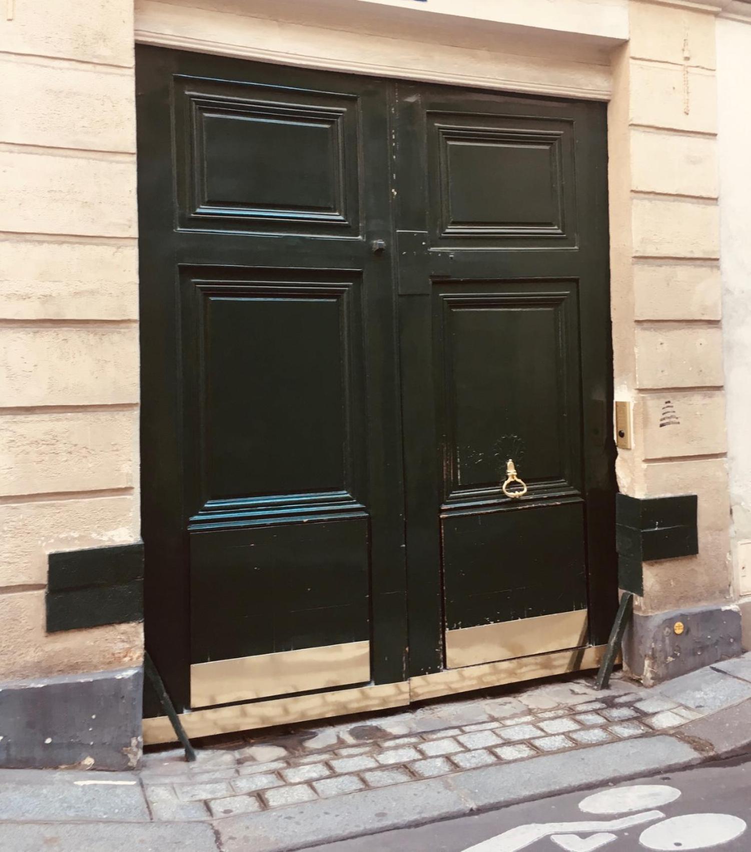 Petit Apartment Paris