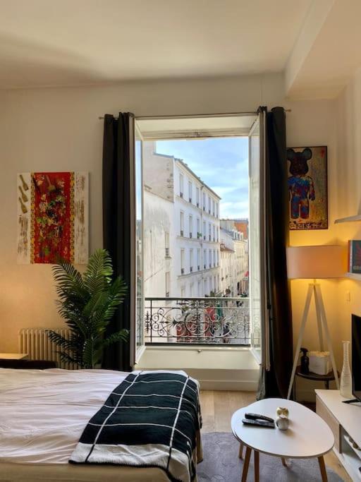 Grand Charonne Bastille Pop Art