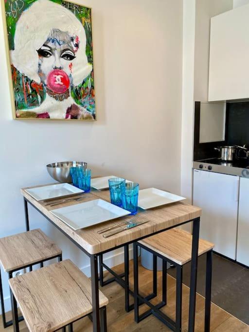 Grand Charonne Bastille Pop Art Apartment *