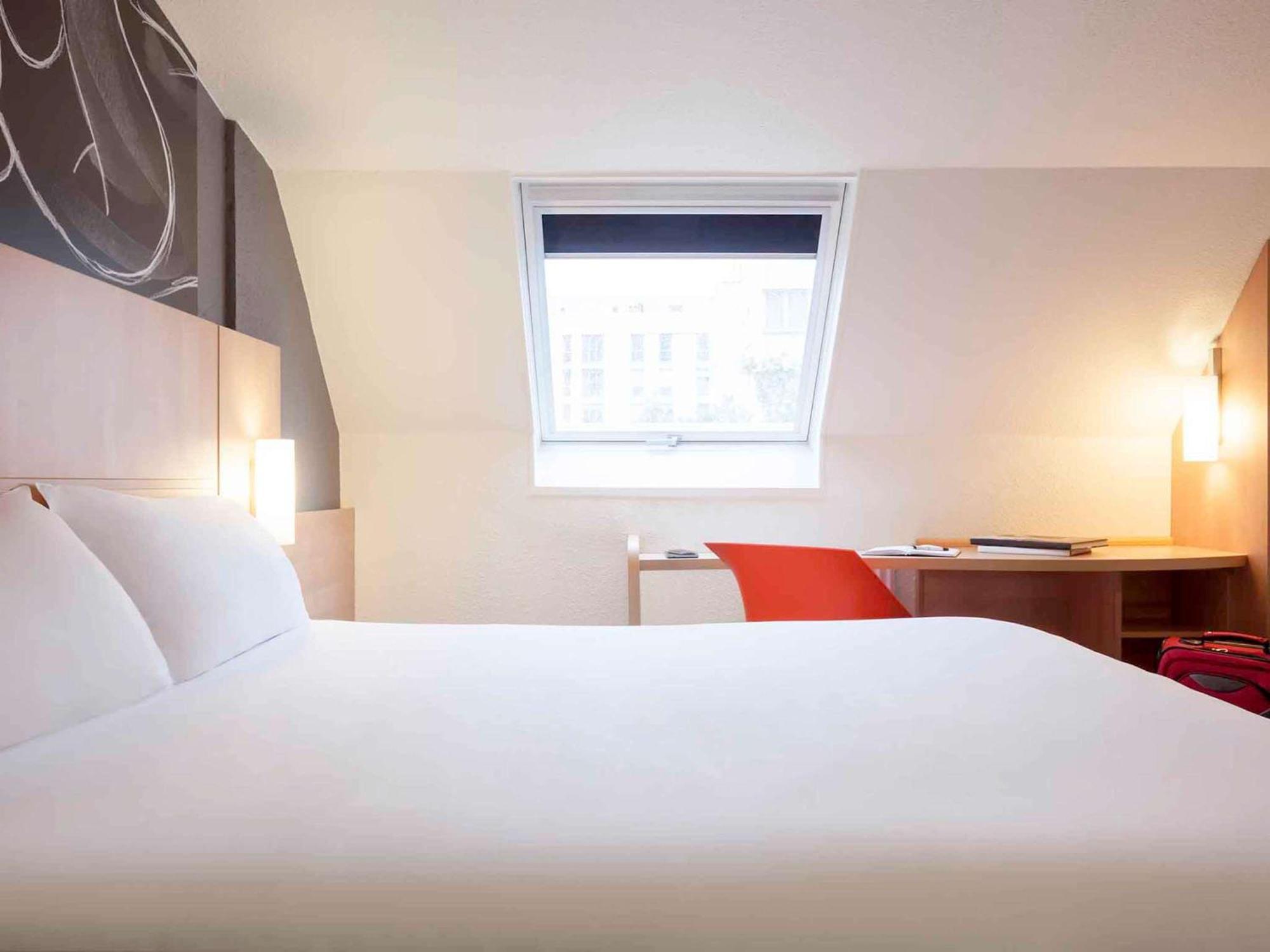Hotel Ibis Maine Montparnasse Paris