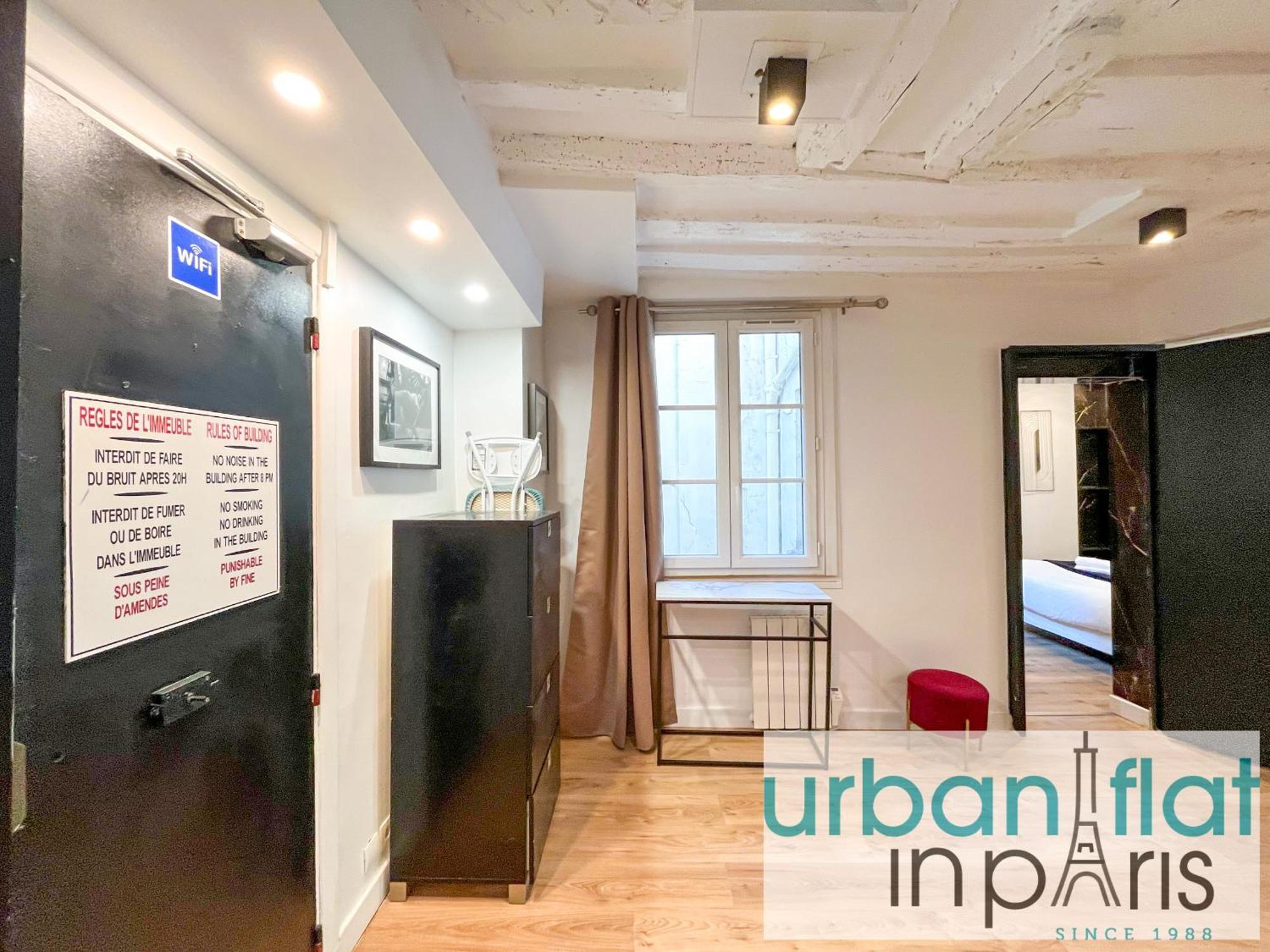 100 - Luxury 2 Bedroom - Beaubourg Marais Apartment
