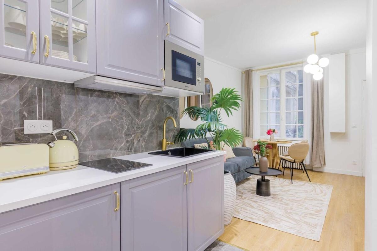 Apartment Stylish 3 Min From Haussmann, Sleeps4 *
