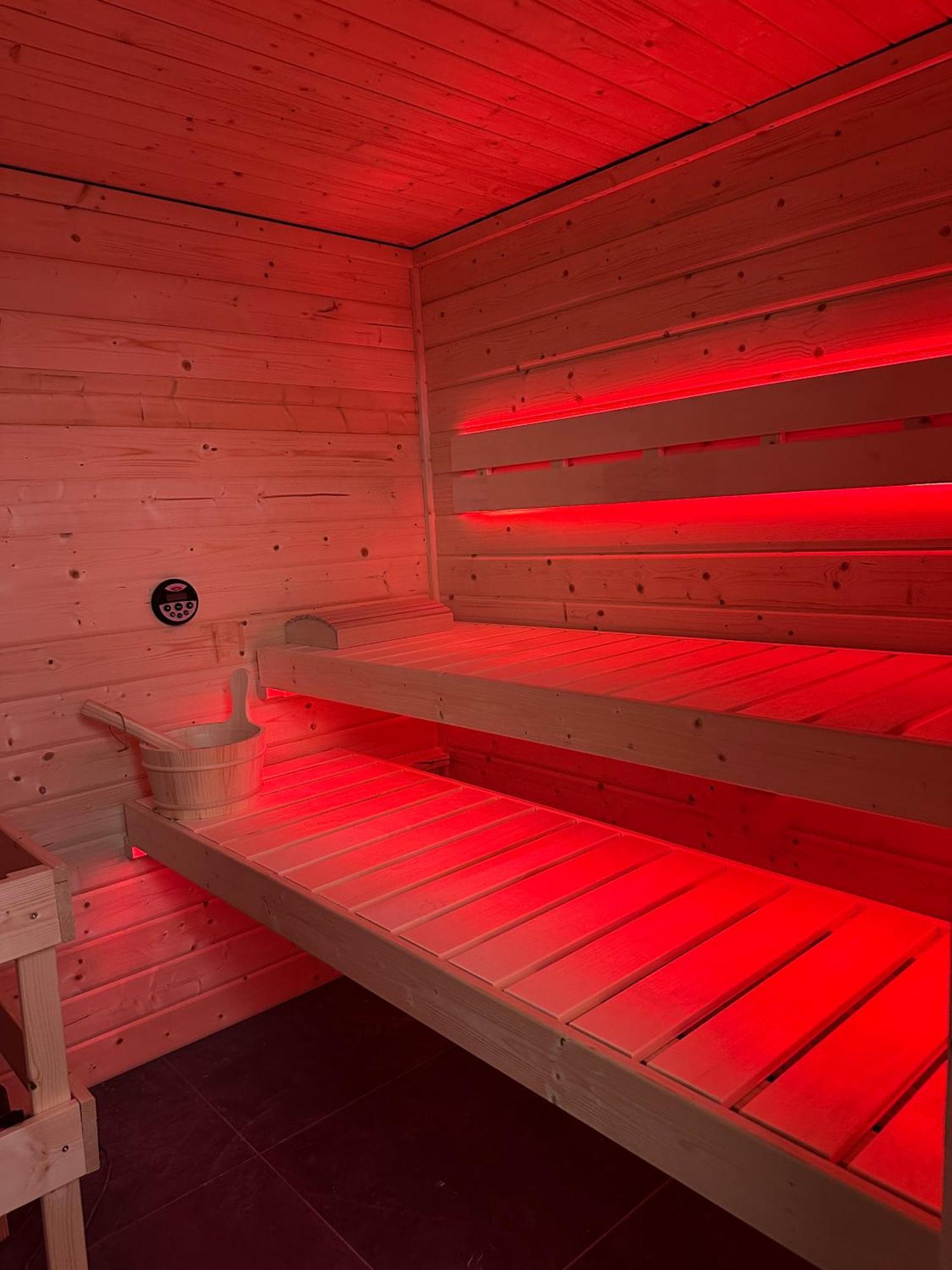Relais Cocorico - Town House 4 Private Suites, Ac Cinema Gym & Sauna *