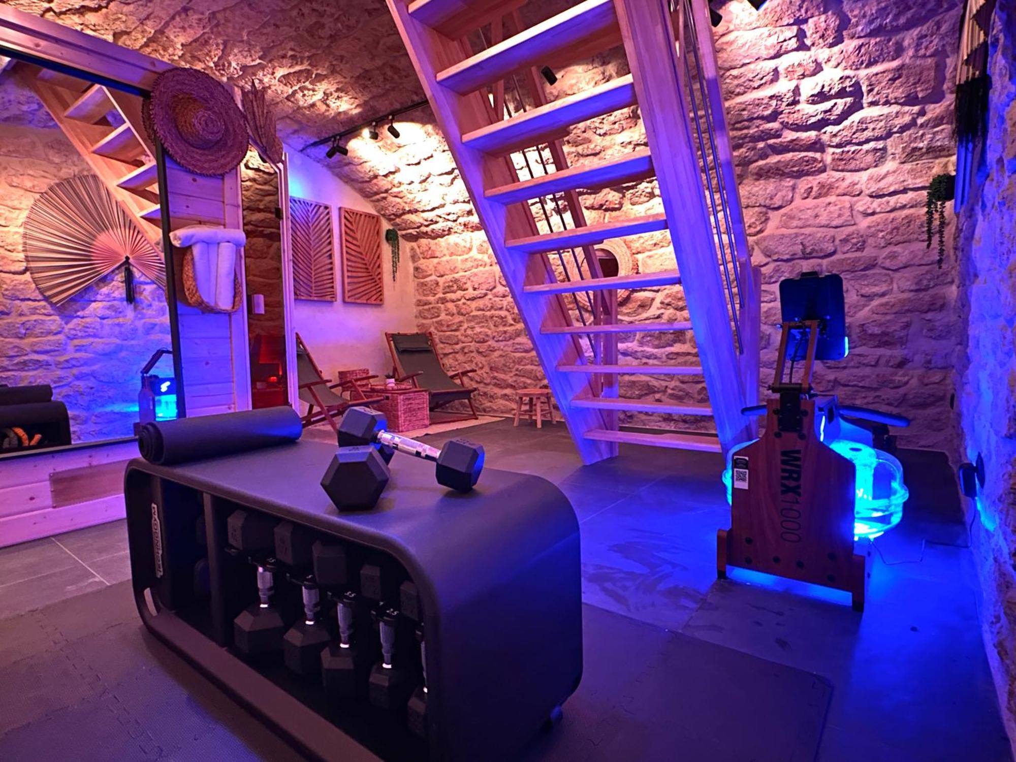 Apartment Relais Cocorico - Town House 4 Private Suites, Ac Cinema Gym & Sauna