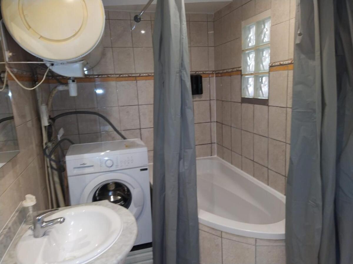 Quartier Austerlitz Free Netflix Apartment