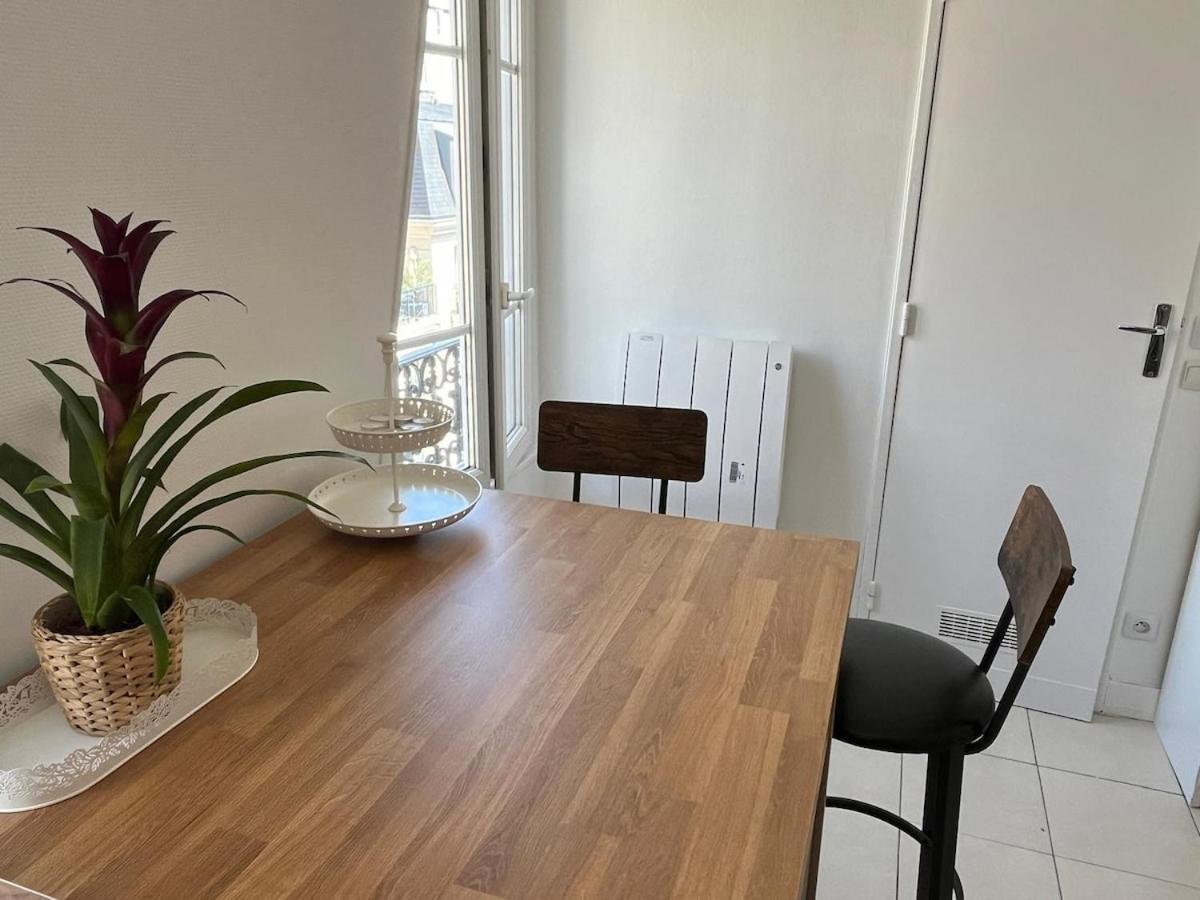 Superb With Eiffel Tower View * Paris