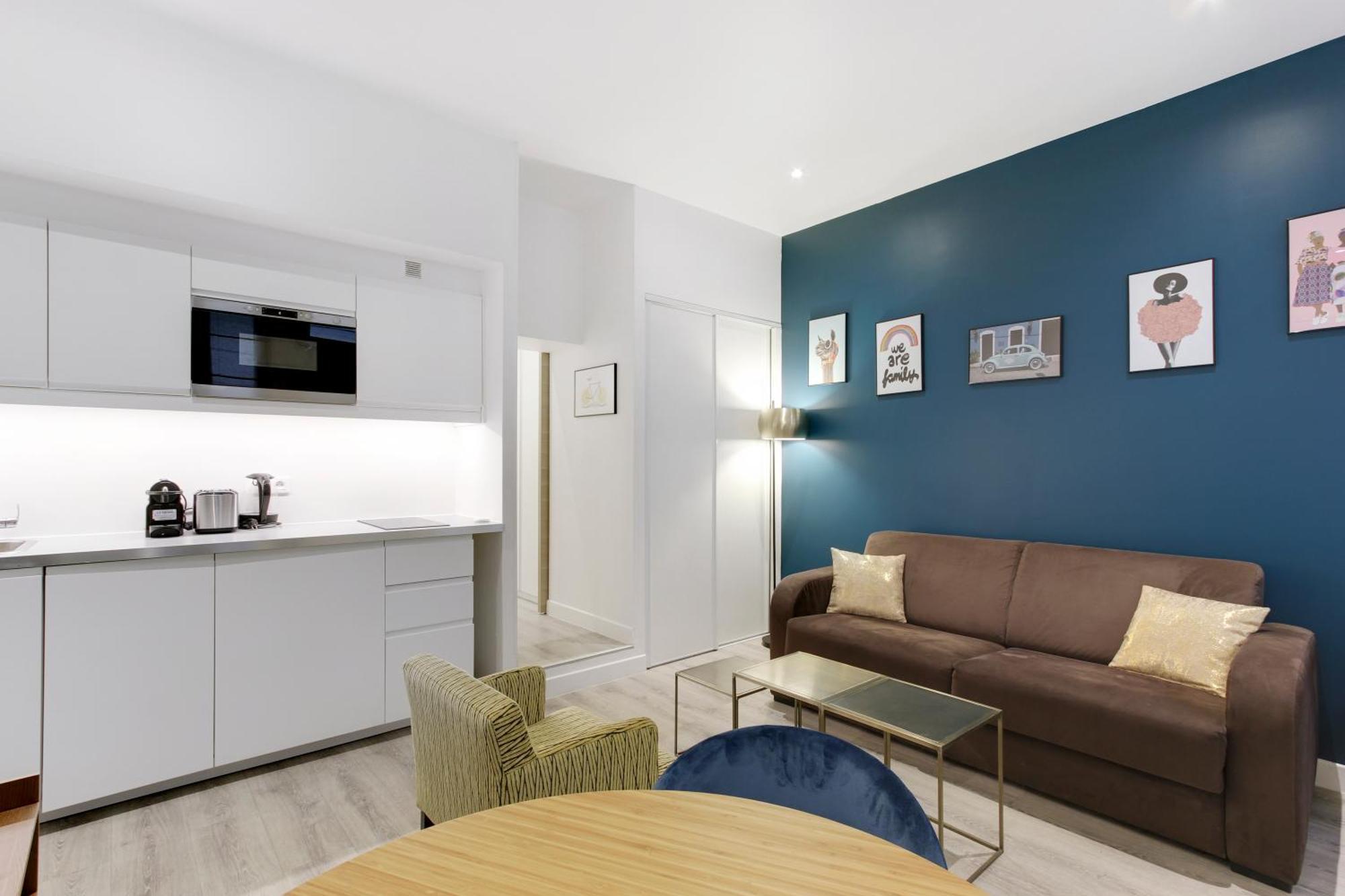 Pick A Flat's In Batignolles - Passage Cardinet