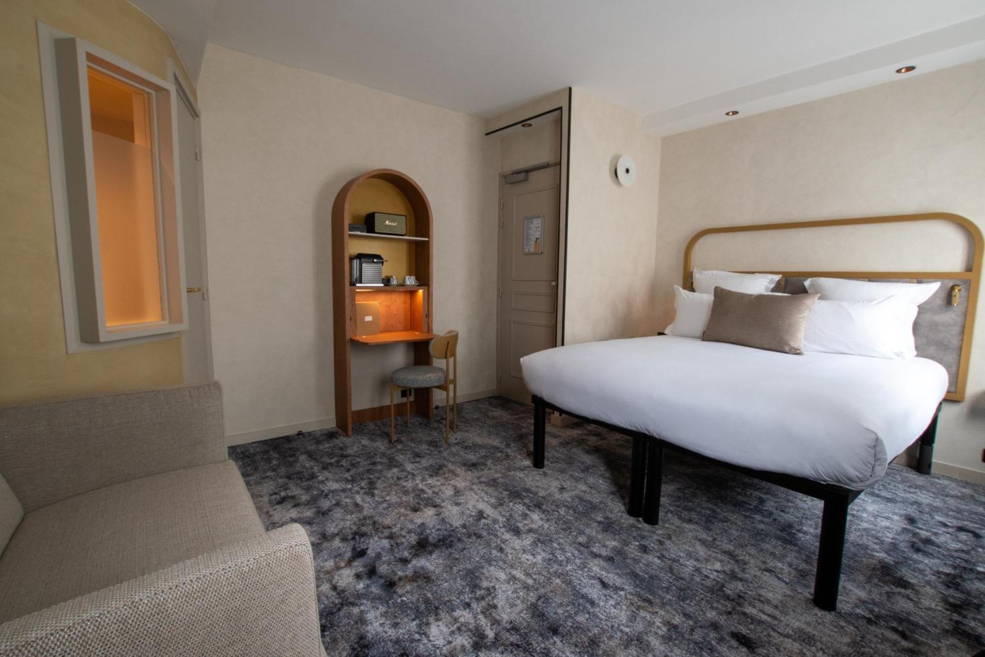 Du Cadran 4* Paris
