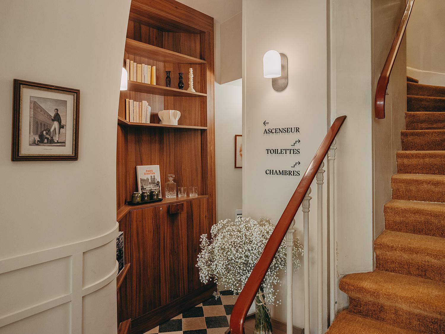 Du Savoir Hotel