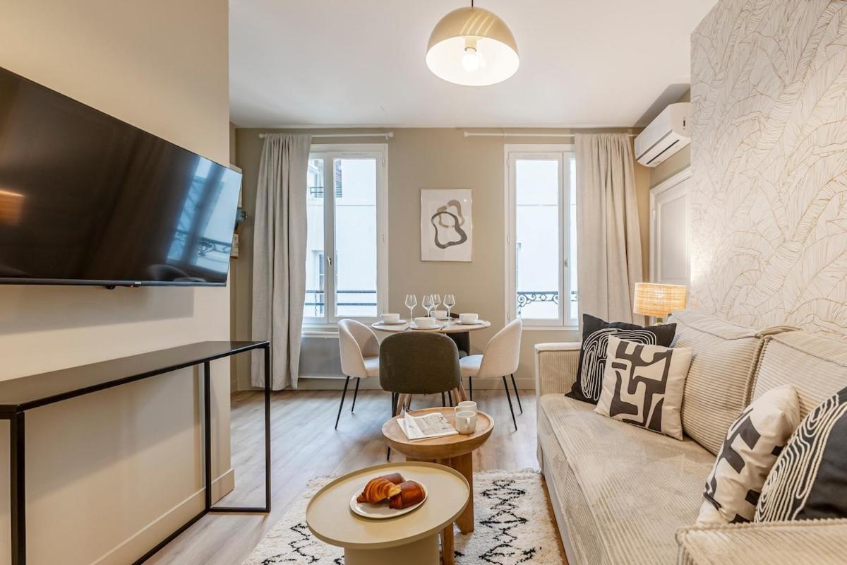 A31#republique # 1bedroom # Marais # Paris03 # Ac