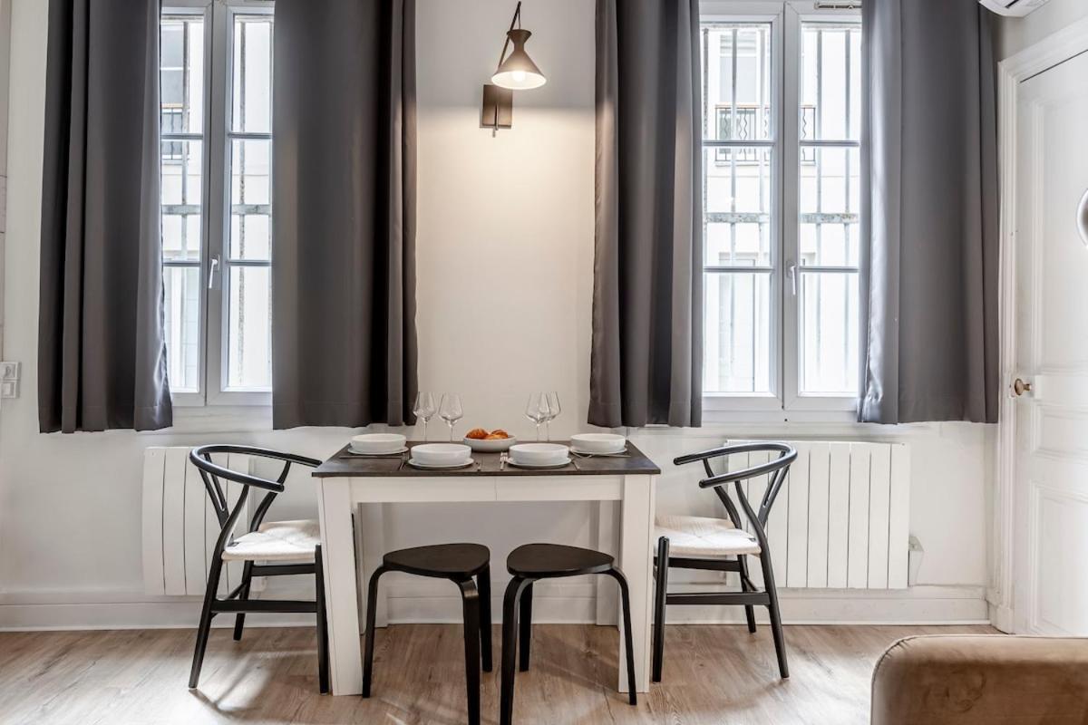 A21#republique # Marais # 1bedroom # Paris03 # Ac *