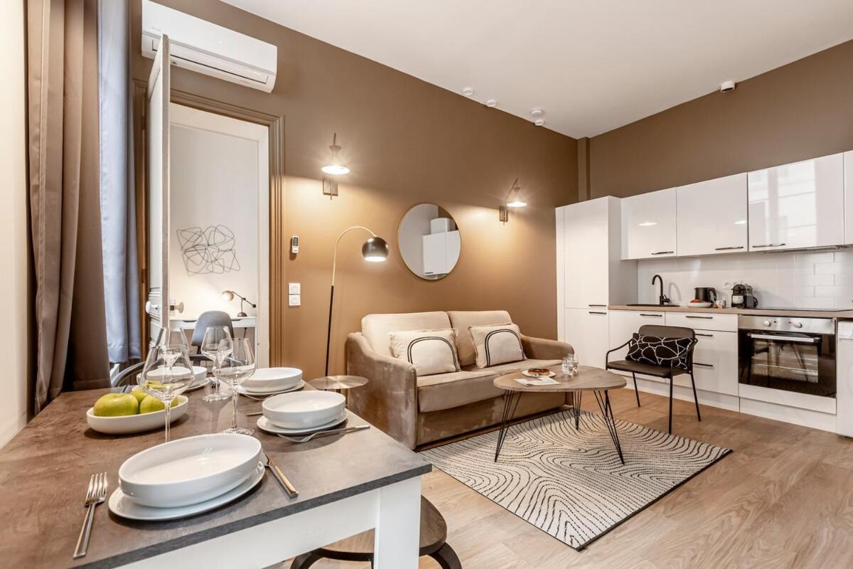 A11#republiquemarais1bedroomparis03ac *